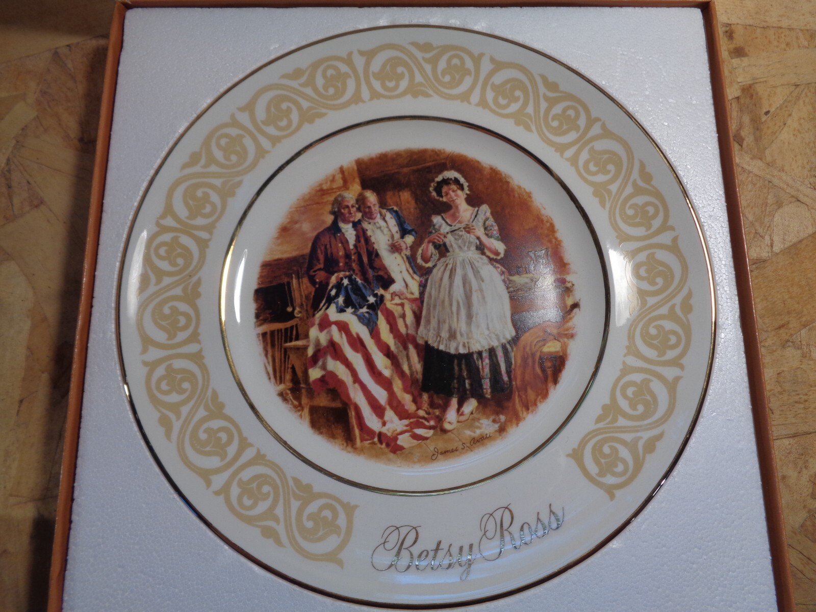 Avon Betsy Ross Plate 1973, includes Box, Cover Sleeve, & Card Avon Betsy Ross Plate 1973, includes Box, Cover Sleeve, & Card