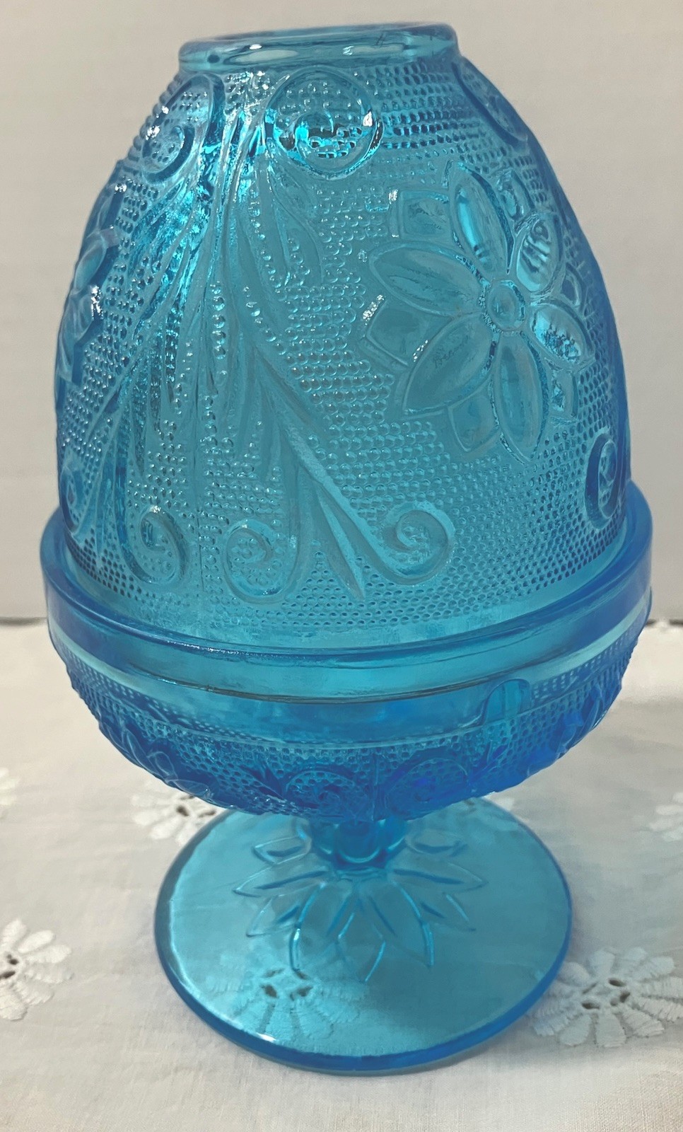 Vintage Tiara Horizon Blue Fairy Lamp- Gorgeous Vintage Tiara Horizon Blue Fairy Lamp- Gorgeous