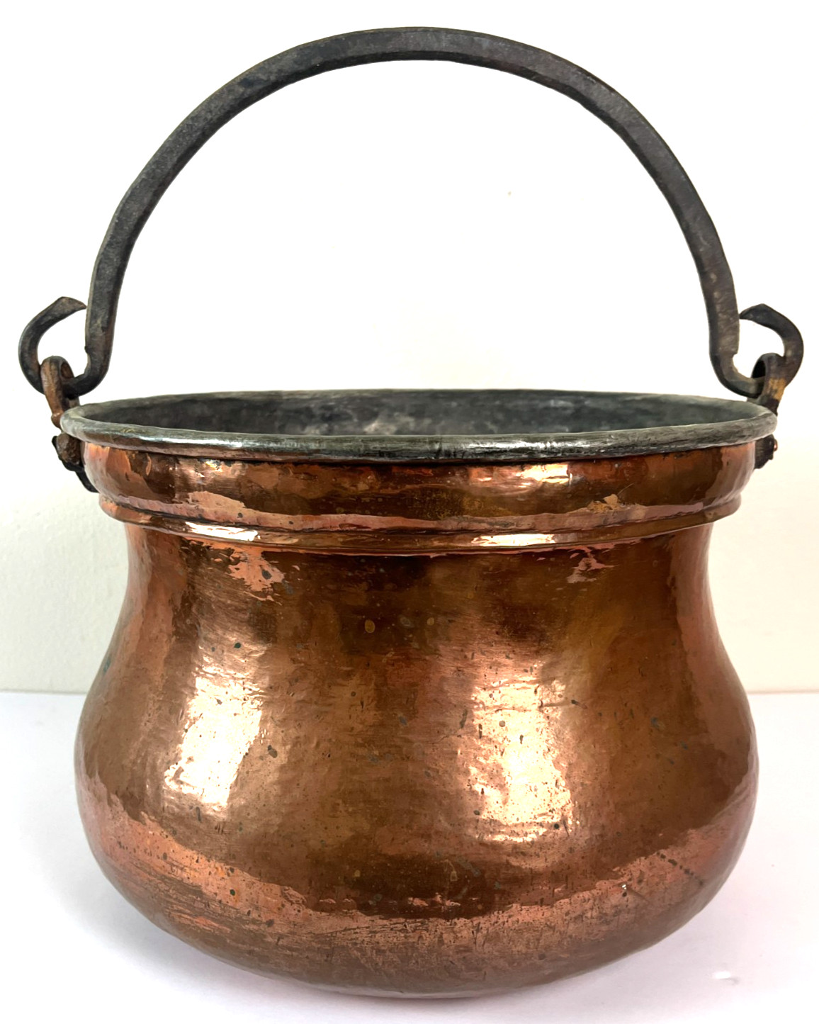 Antique Hand Hammered Copper Cauldron Stock Pot Kettle Iron Handles 9x12 Antique Hand Hammered Copper Cauldron Stock Pot Kettle Iron Handles 9x12