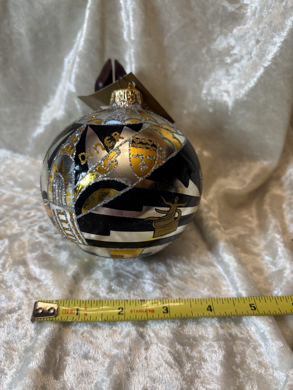 Michael Storring Fanfare New York City radio city  Ornament VTG Black And Gold