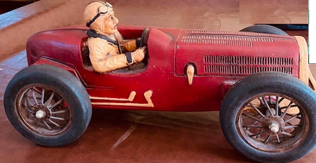 VINTAGE CLASSIC LARGE RACING SPORT CAR BUGATTI MODEL SCULPTURE WITH DRIVER 19” L VINTAGE CLASSIC LARGE RACING SPORT CAR BUGATTI MODEL SCULPTURE WITH DRIVER 19” L