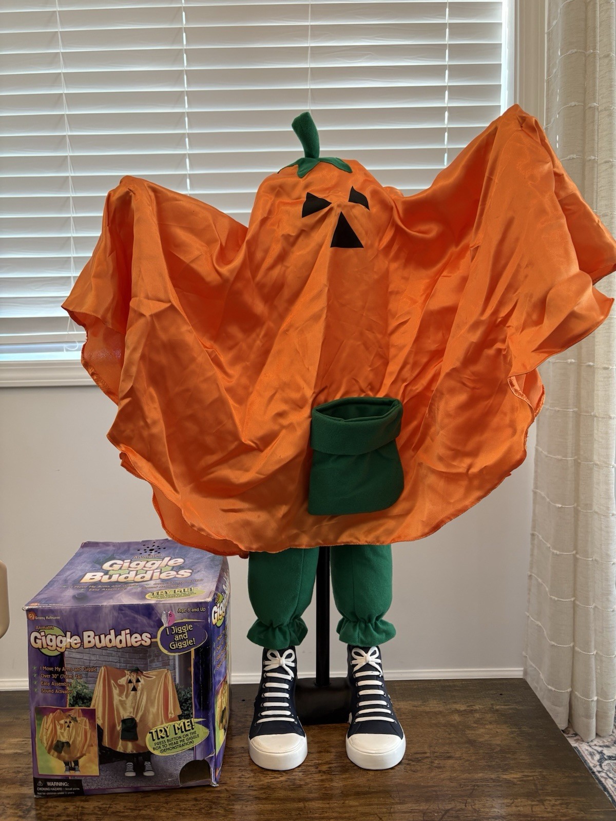 Gemmy Halloween Giggle Buddies Orange Ghost Pumpkin Trick Or Treater Animatronic