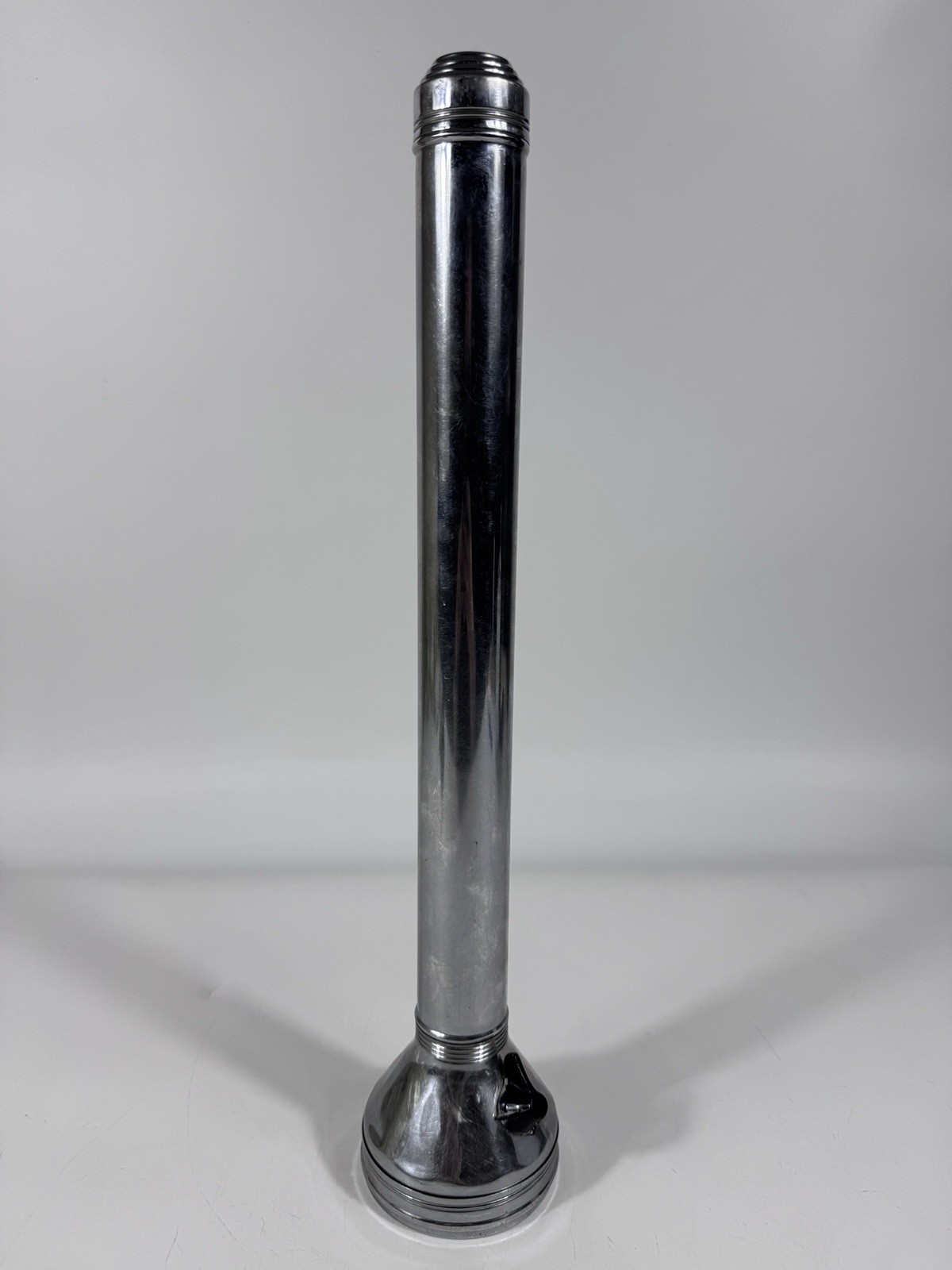 Vintage Flashlight KWIK LITE 17” chrome 6 D cell Watchmen’s Light Dimmable WORKS Vintage Flashlight KWIK LITE 17” chrome 6 D cell Watchmen’s Light Dimmable WORKS