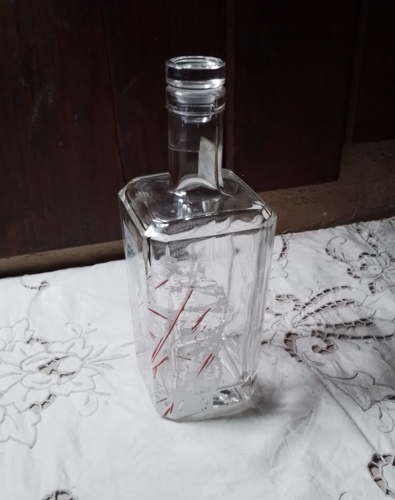 Empty 