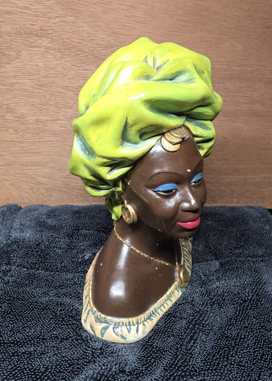 Bossons England Chalkware- Sophie Shelf Ornament
