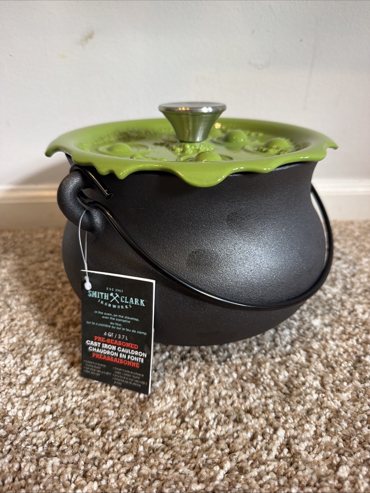 Smith and Clark 4 Quart Cast Iron Cauldron Pot Green Bubbling Lid NEW SHIP TODAY Smith and Clark 4 Quart Cast Iron Cauldron Pot Green Bubbling Lid NEW SHIP TODAY