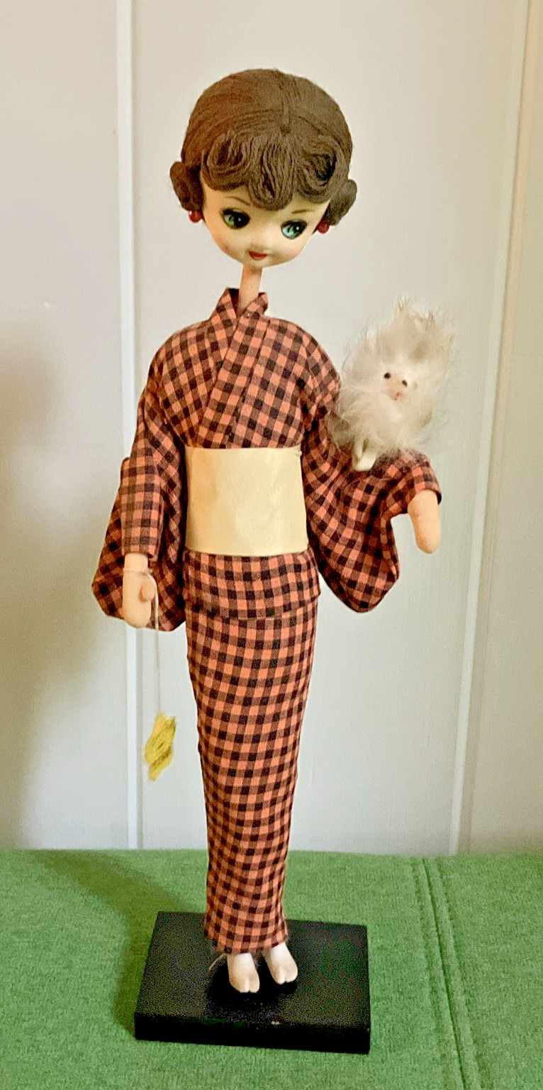 Vintage 1960s Japanese Sakura Pose Doll Bradley Original Tag 14\