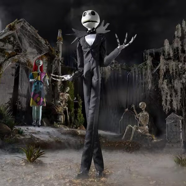 Jack Skellington 6.5 FT Animated Deluxe Life Size Halloween Decor