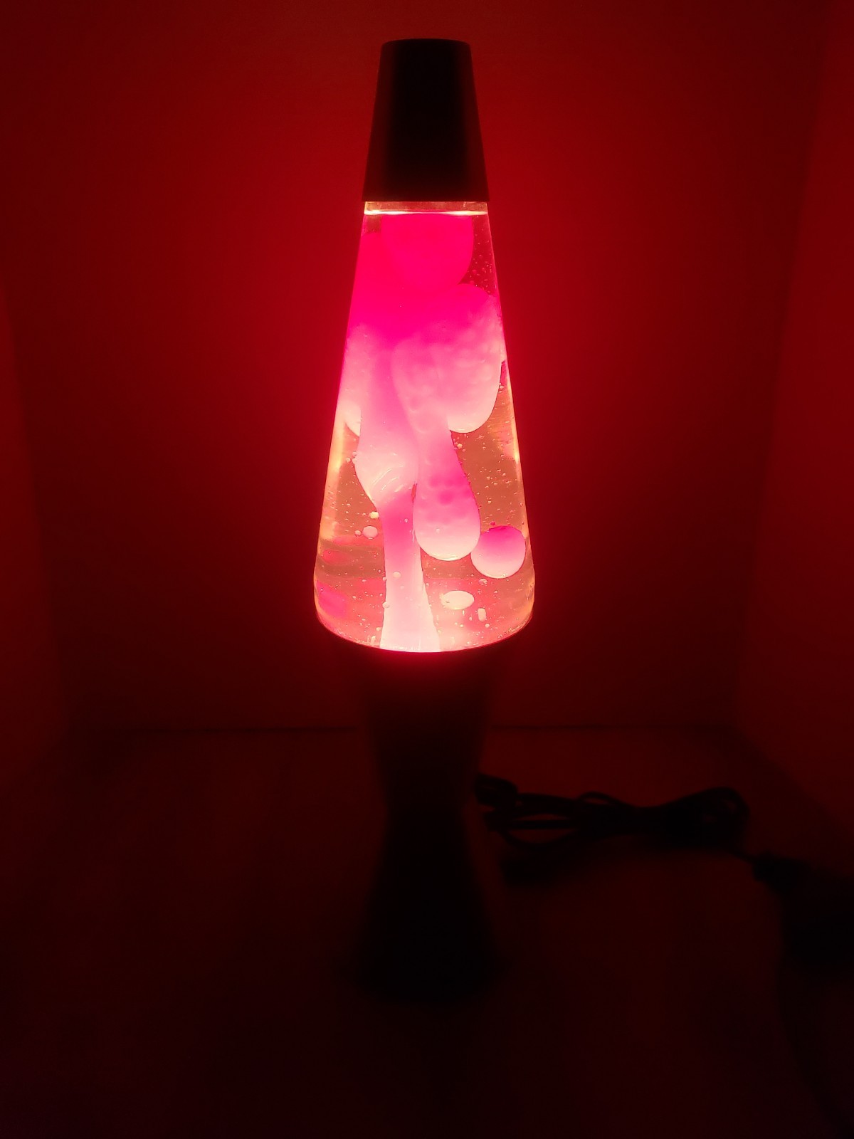 Vintage RARE 1990’s Lava Lite Lamp 16\