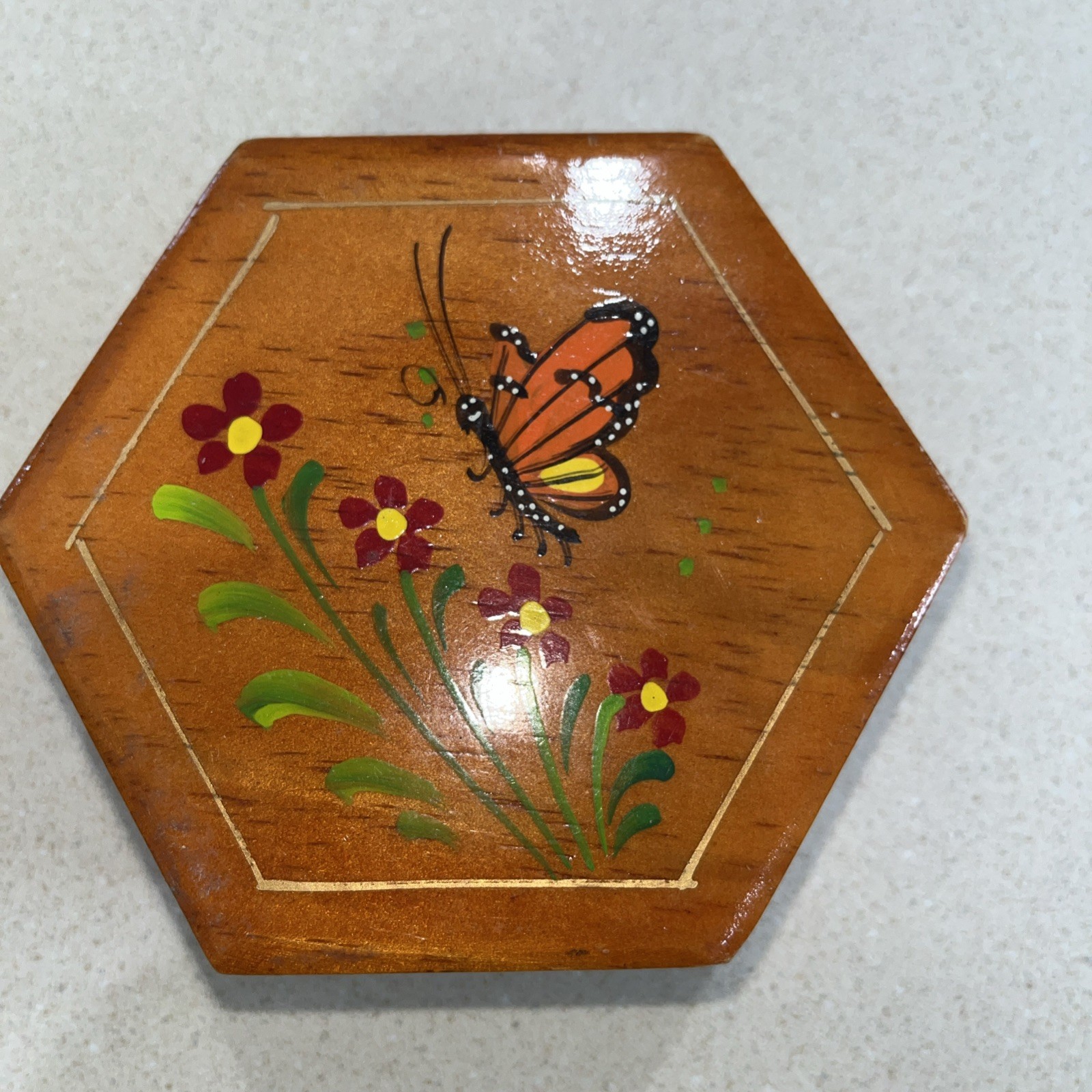 Hexagon Wooden Trinket Box Hand Painted Butterfly Floral Hinged Jewelry T-1132 Hexagon Wooden Trinket Box Hand Painted Butterfly Floral Hinged Jewelry T-1132