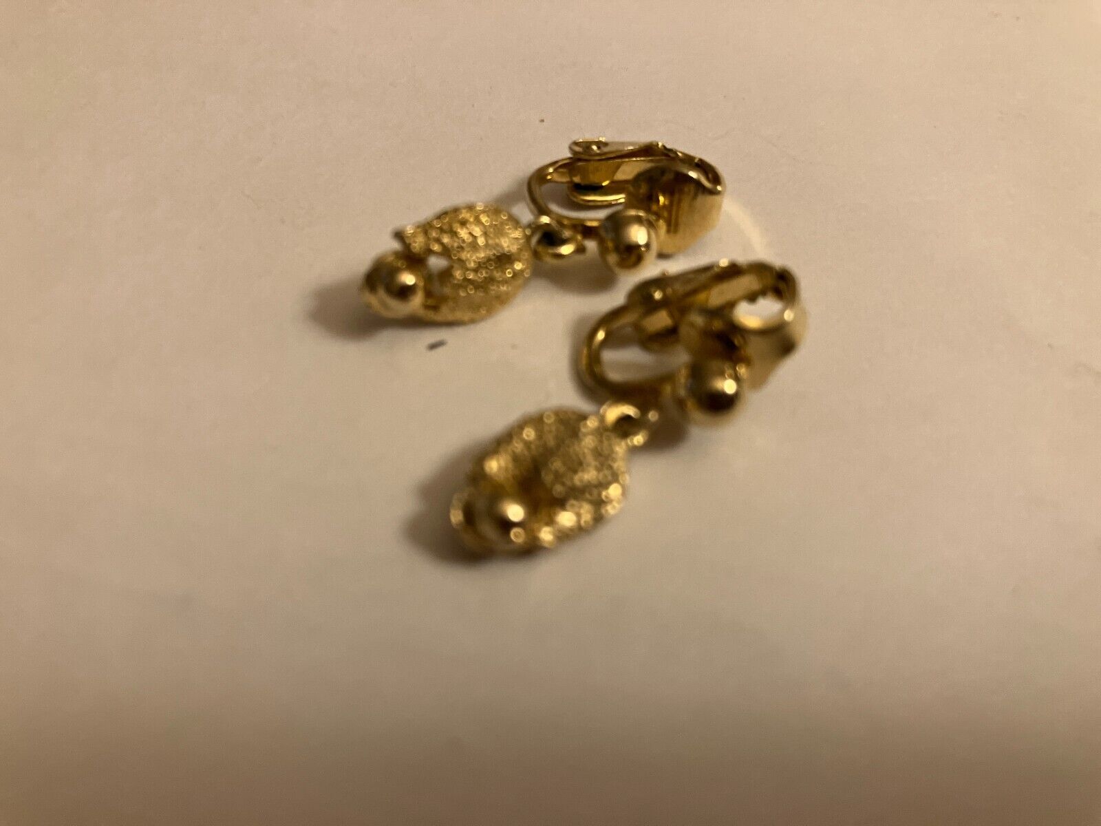 VINTAGE estate small gold tone tulip dangle  clip on   earrings