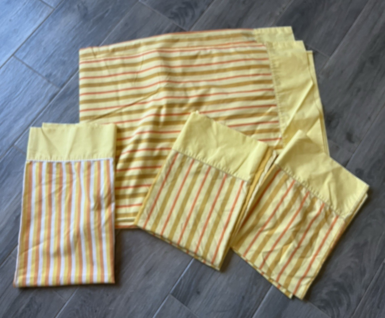 VTG 1970s Manor House Mod Striped Flat Sheet + 2 Pillowcases Gold Orange EXTRA