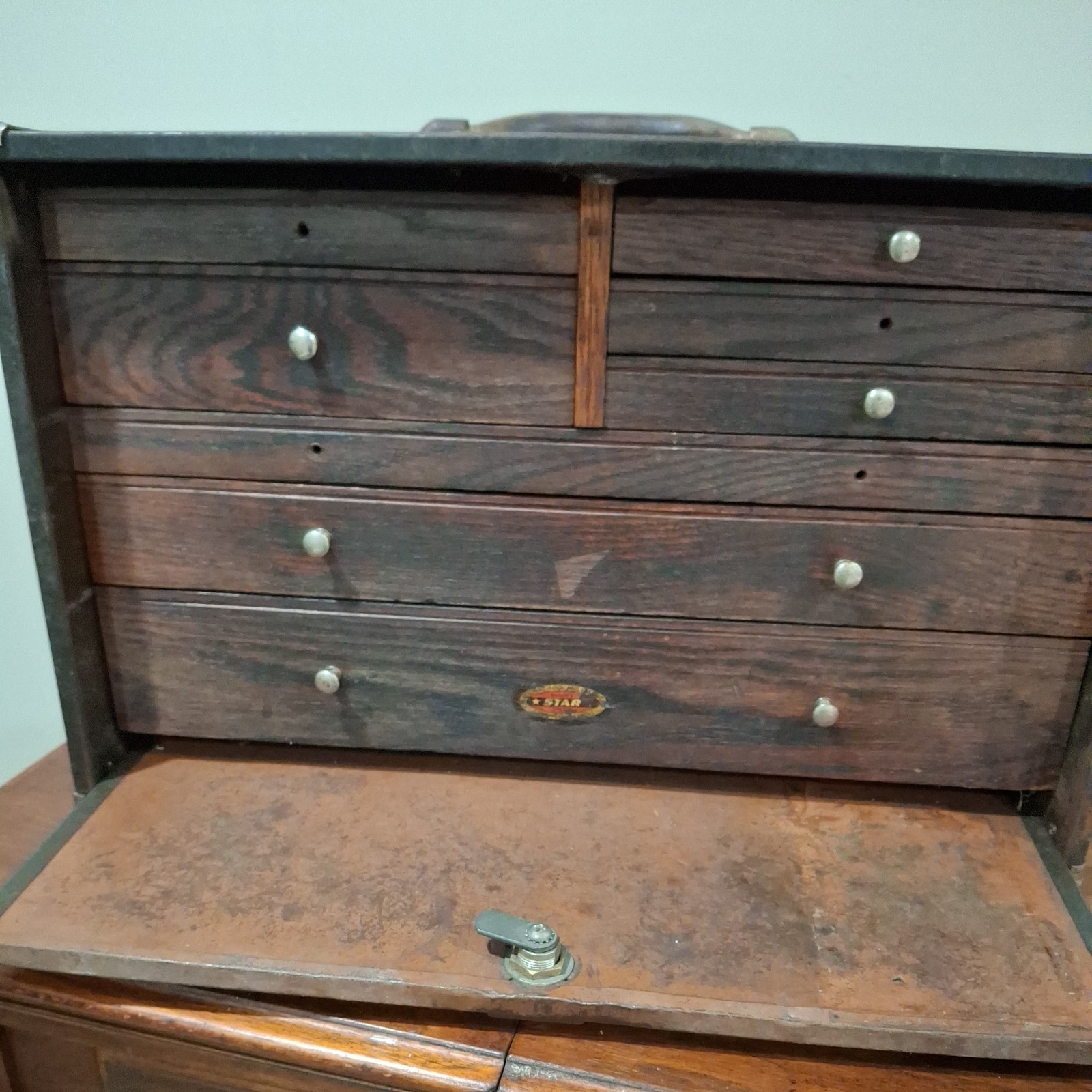 Antique National Tool & Chest Co. Star Chicago 8 Drawer Machinist Wooden Chest