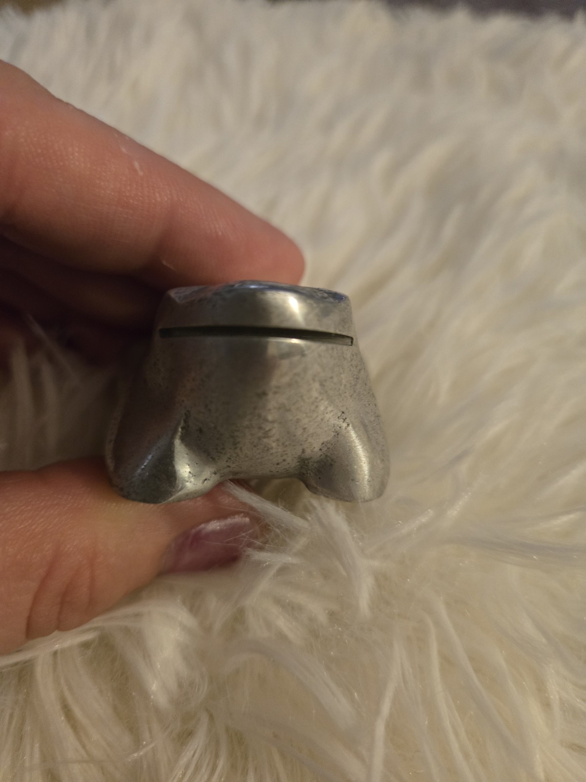 Polished Aluminum Frog Lunares San Francisco