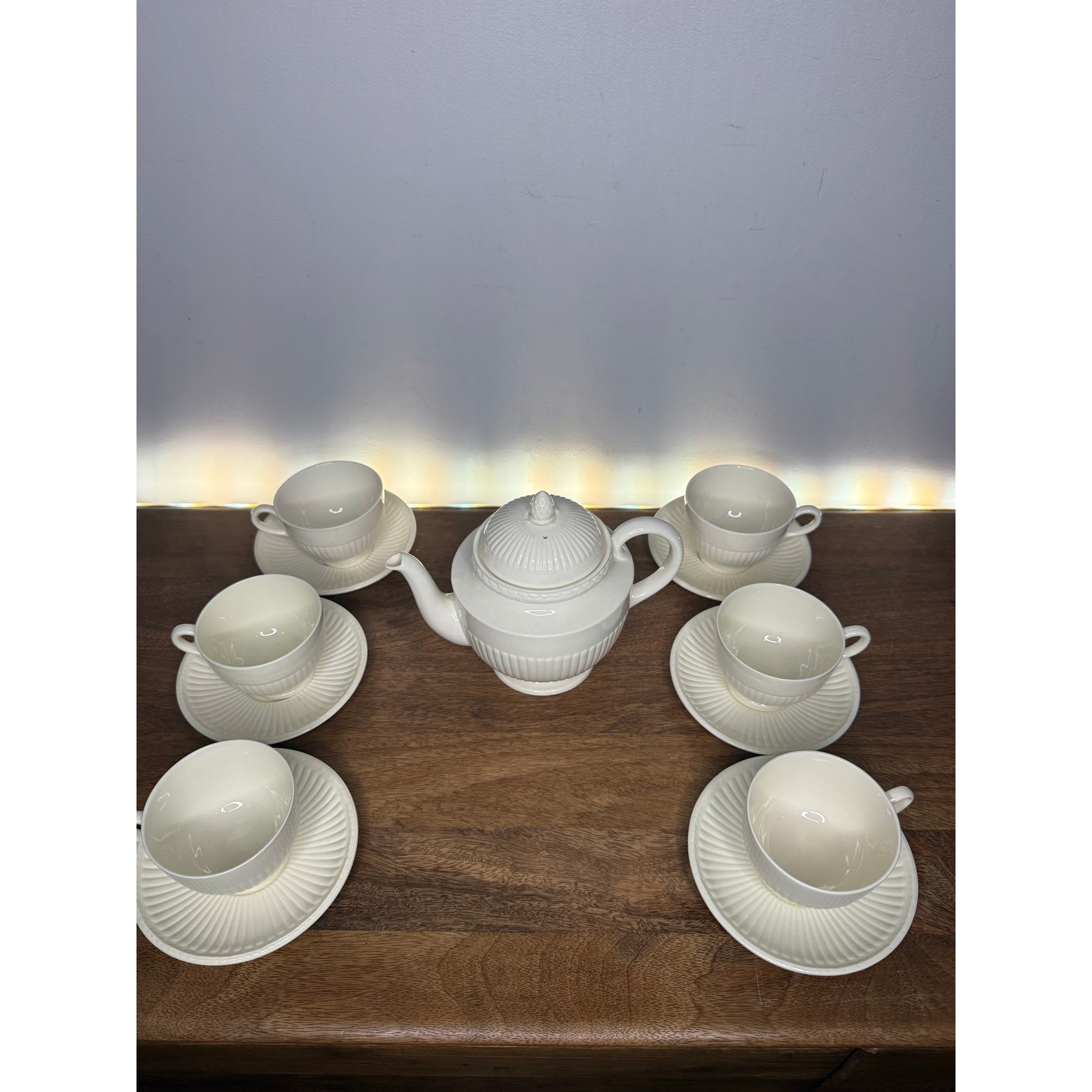 13 Pieces Wedgwood Edme Creamware Tea Teapot Cups Saucers Ribbed Cream England 13 Pieces Wedgwood Edme Creamware Tea Teapot Cups Saucers Ribbed Cream England