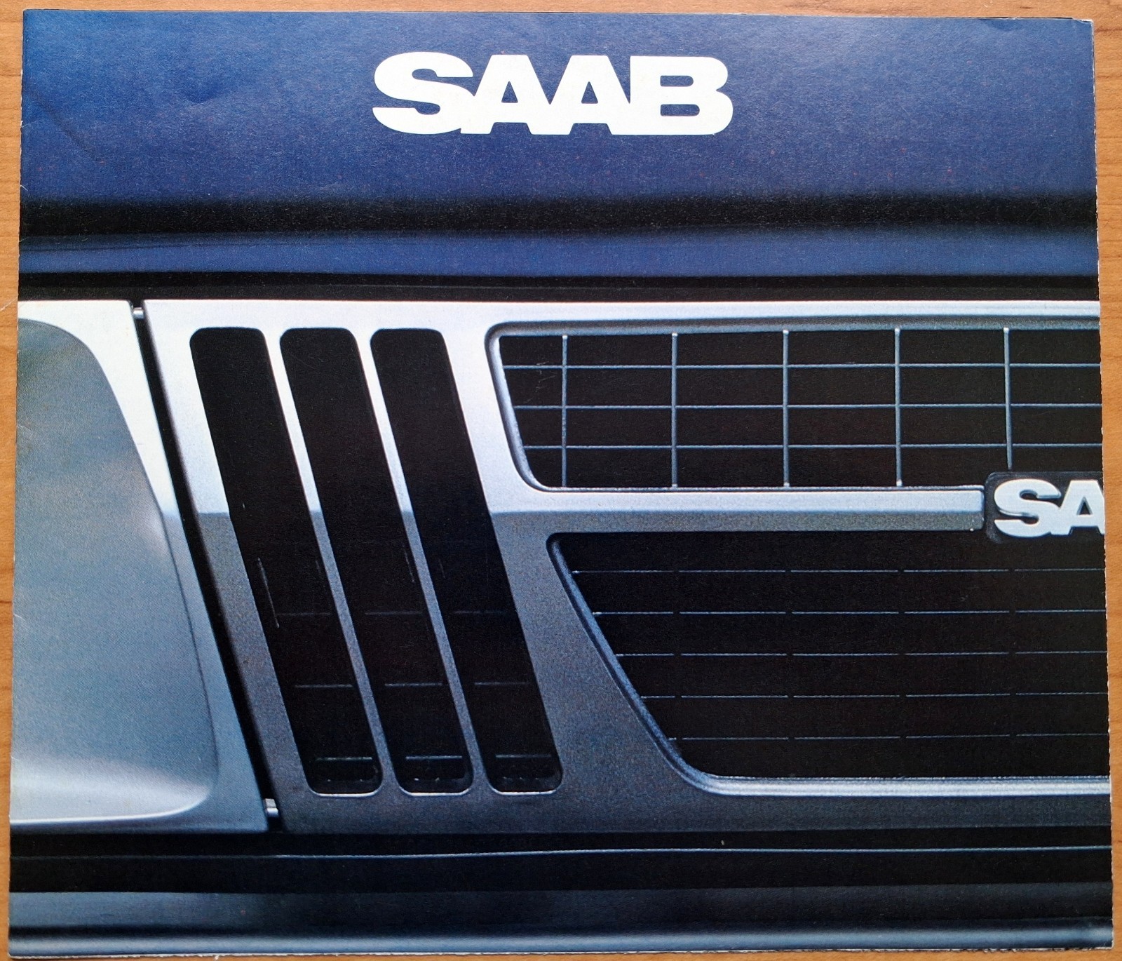 SAAB * 1982 Turbo/900/900S * Original F/O Sales Brochure * EXC * SAAB * 1982 Turbo/900/900S * Original F/O Sales Brochure * EXC *