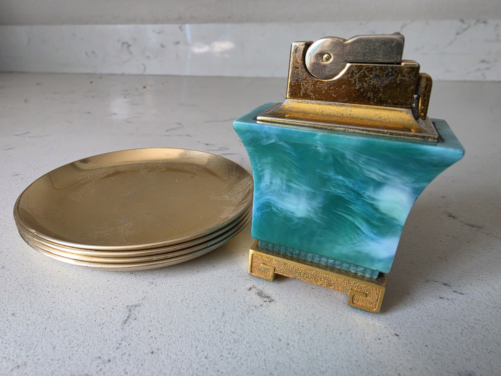 VTG Rare ASR 1950s Pagoda 5 Pc Smoking Set Jade Bakelite Lighter W/4 Ashtrays VTG Rare ASR 1950s Pagoda 5 Pc Smoking Set Jade Bakelite Lighter W/4 Ashtrays
