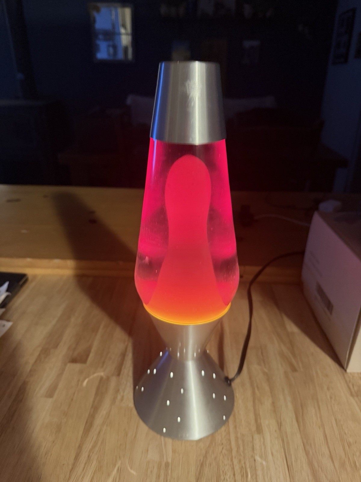Vintage 1999 Lava Lite Silver Streak Lava Lamp Tested — Needs Fresh Bulb Vintage 1999 Lava Lite Silver Streak Lava Lamp Tested — Needs Fresh Bulb
