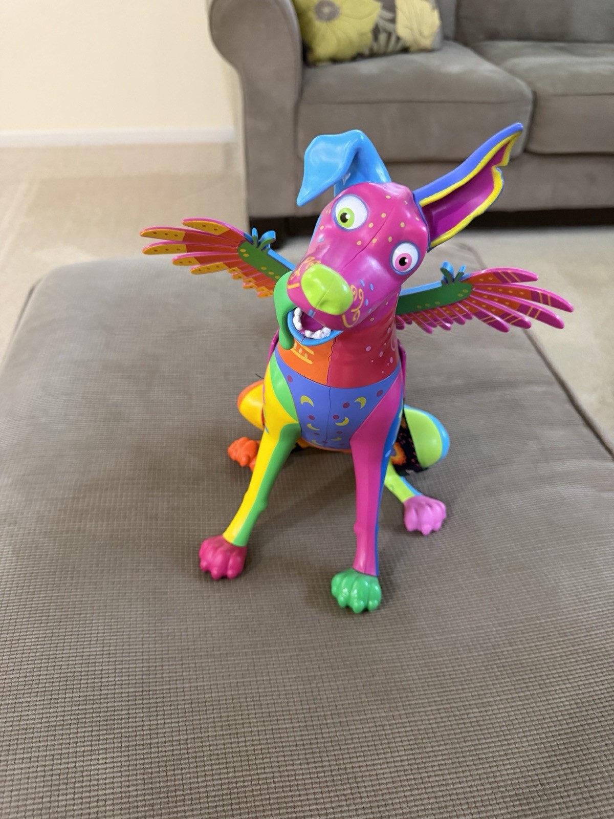 Disney Coco Pixar Dante The Alebrije Dog Perro Dia De Muerto Mexico Sipper Disney Coco Pixar Dante The Alebrije Dog Perro Dia De Muerto Mexico Sipper