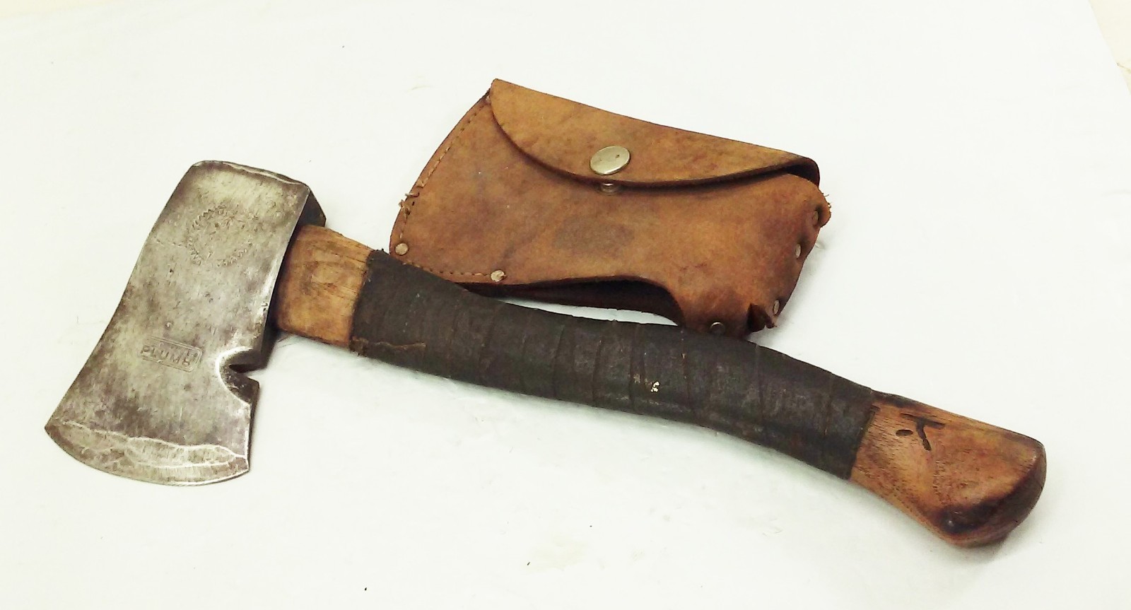 Vtg Genuine Plumb boy scouts camp boys hatchet axe single bit 1 1/2 lbs