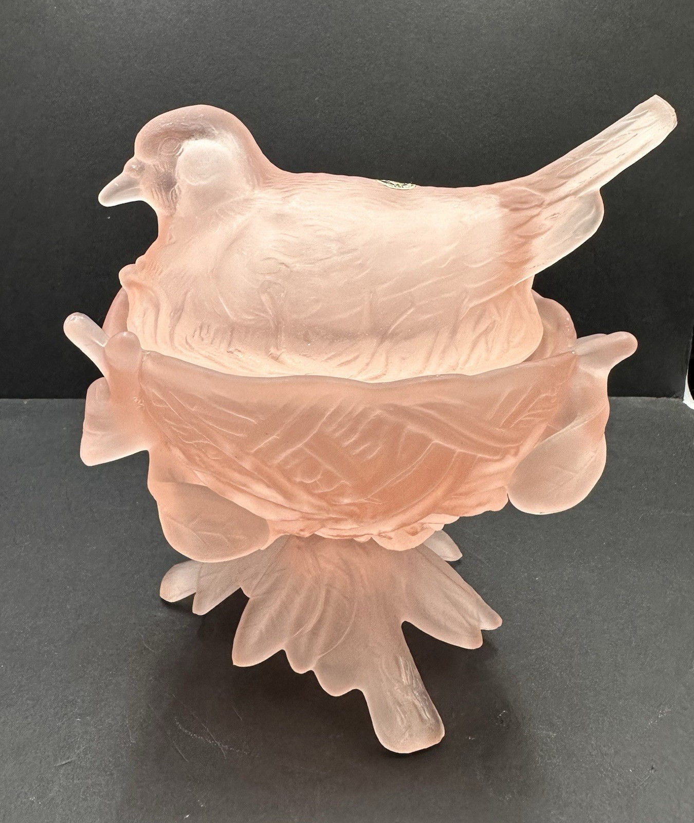 Westmoreland Pink Satin Glass Robin On Nest Covered Dish Bird Candy Trinket Westmoreland Pink Satin Glass Robin On Nest Covered Dish Bird Candy Trinket