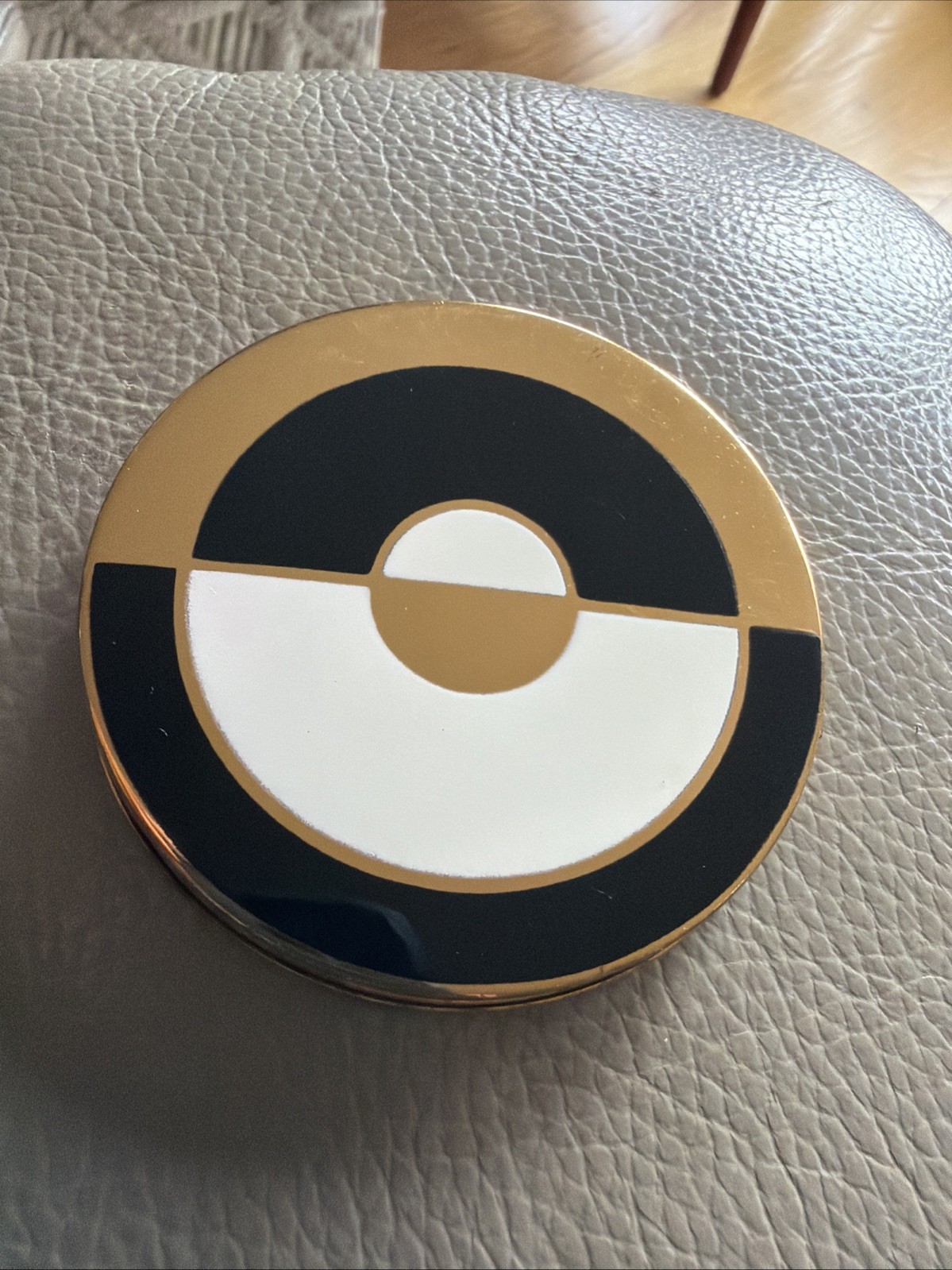 Vintage Art Deco Elgin American Compact Case MCM Original with Puff Mid Century Vintage Art Deco Elgin American Compact Case MCM Original with Puff Mid Century