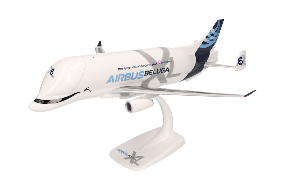 Herpa 613286-001 Airbus A330-743L Beluga XL6 F-GXLO Desk 1/200 Model AV Airplane