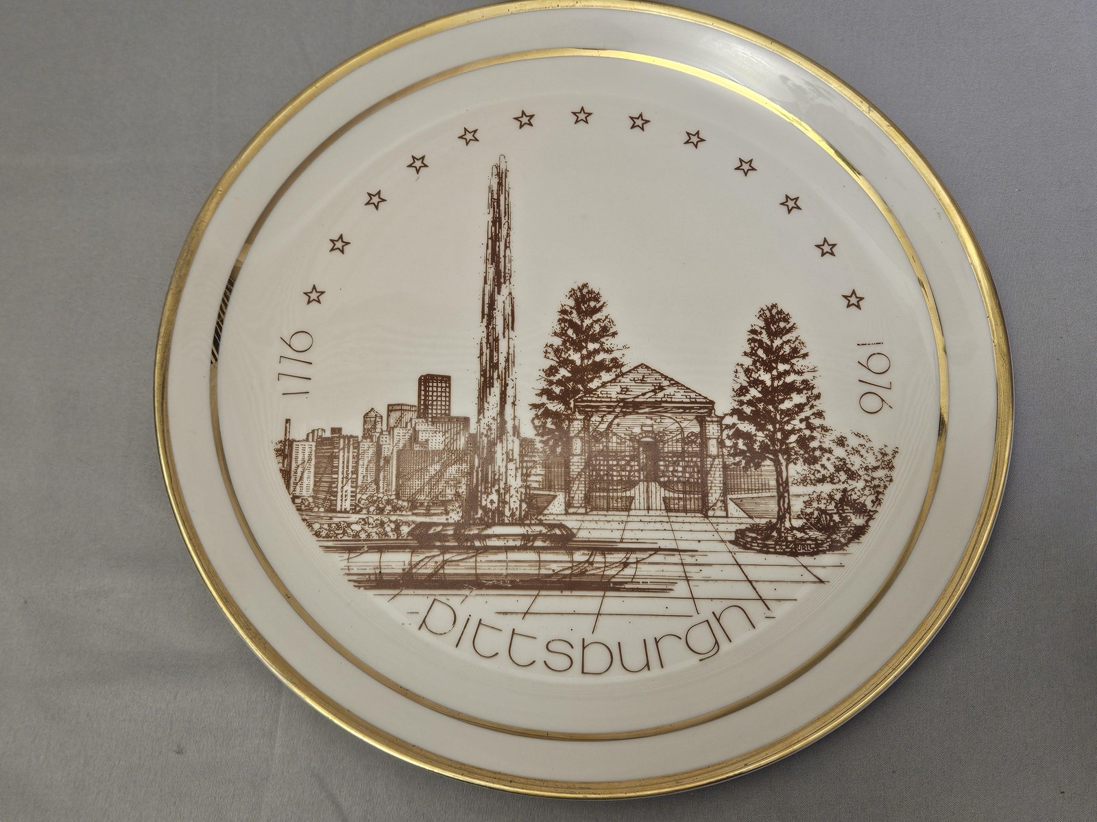 Vintage 1976 Pittsburgh Bicentennial Collector Plate Gold Trim Limited Edition
