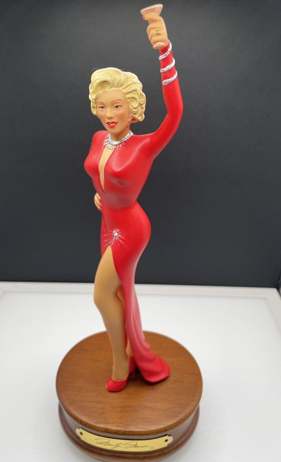 Vintage Marilyn Monroe 9” Music Figurine Diamonds Girls Best Friend New w/Box