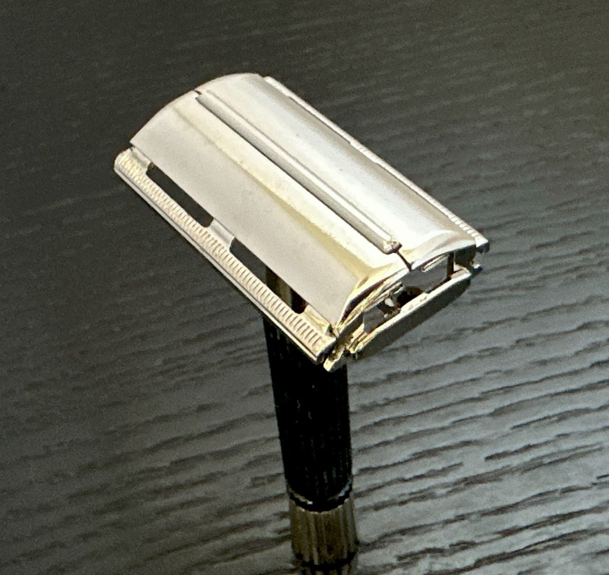Gillette Black Handle Super Speed Safety Razor/1973 T4 Gillette Black Handle Super Speed Safety Razor/1973 T4