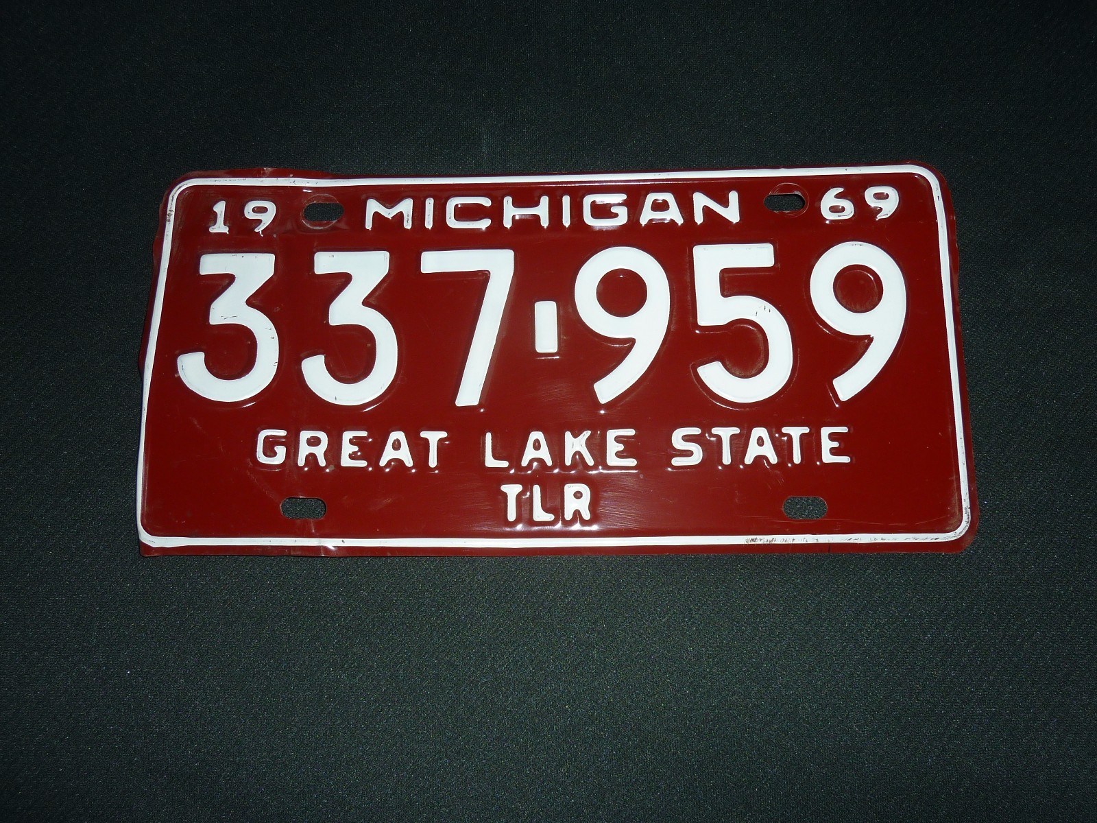 VINTAGE 1969 MICHIGAN TRAILER LICENSE PLATE  337-959 Great Lake State