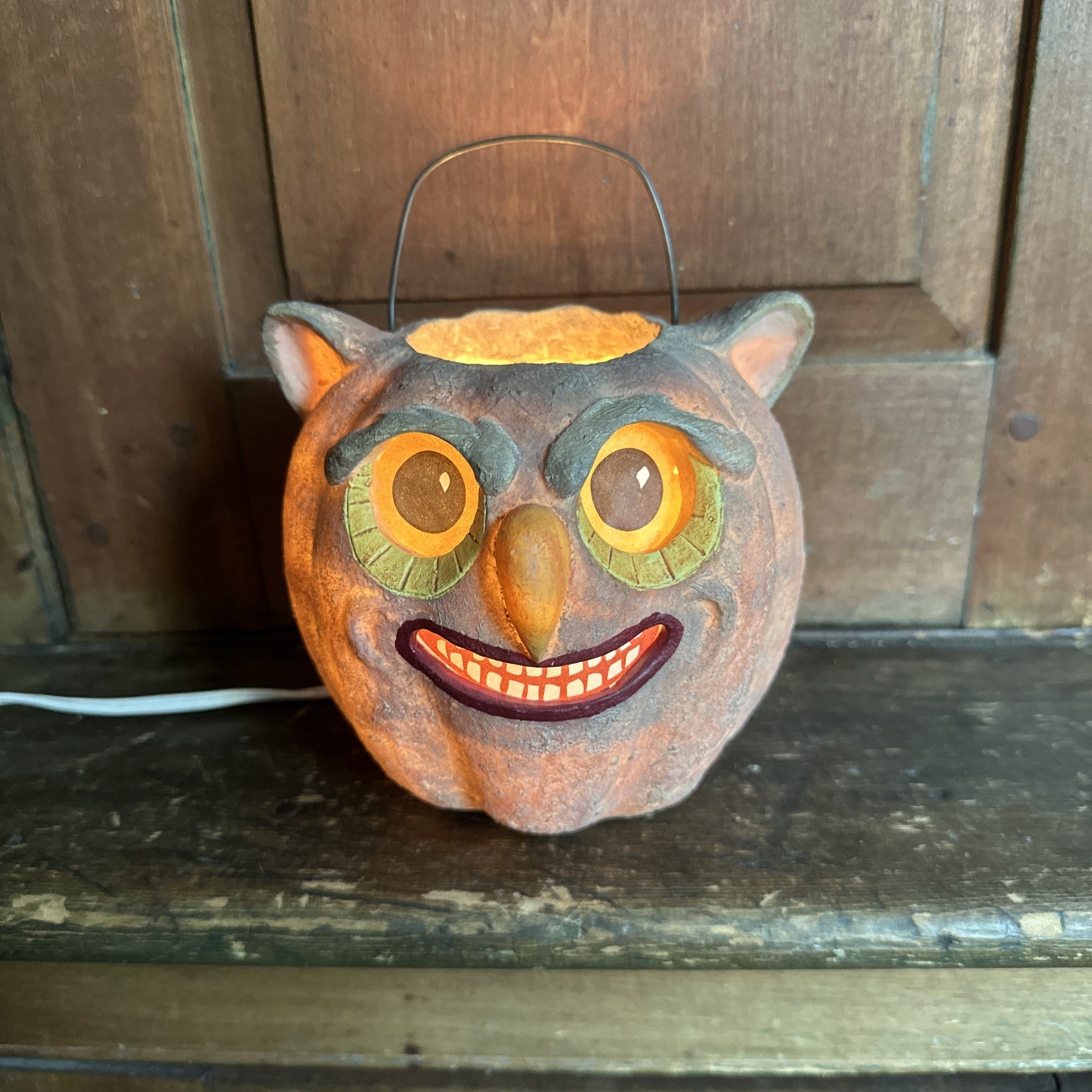 HALLOWEEN Vintage Circa 2000 Folk Art Resin JOL OWL LANTERN