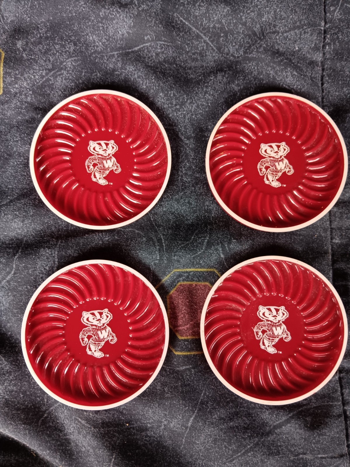 Set Of Four Vintage Ritepoint Wisconsin Badgers Coasters Very Rare Set Of Four Vintage Ritepoint Wisconsin Badgers Coasters Very Rare