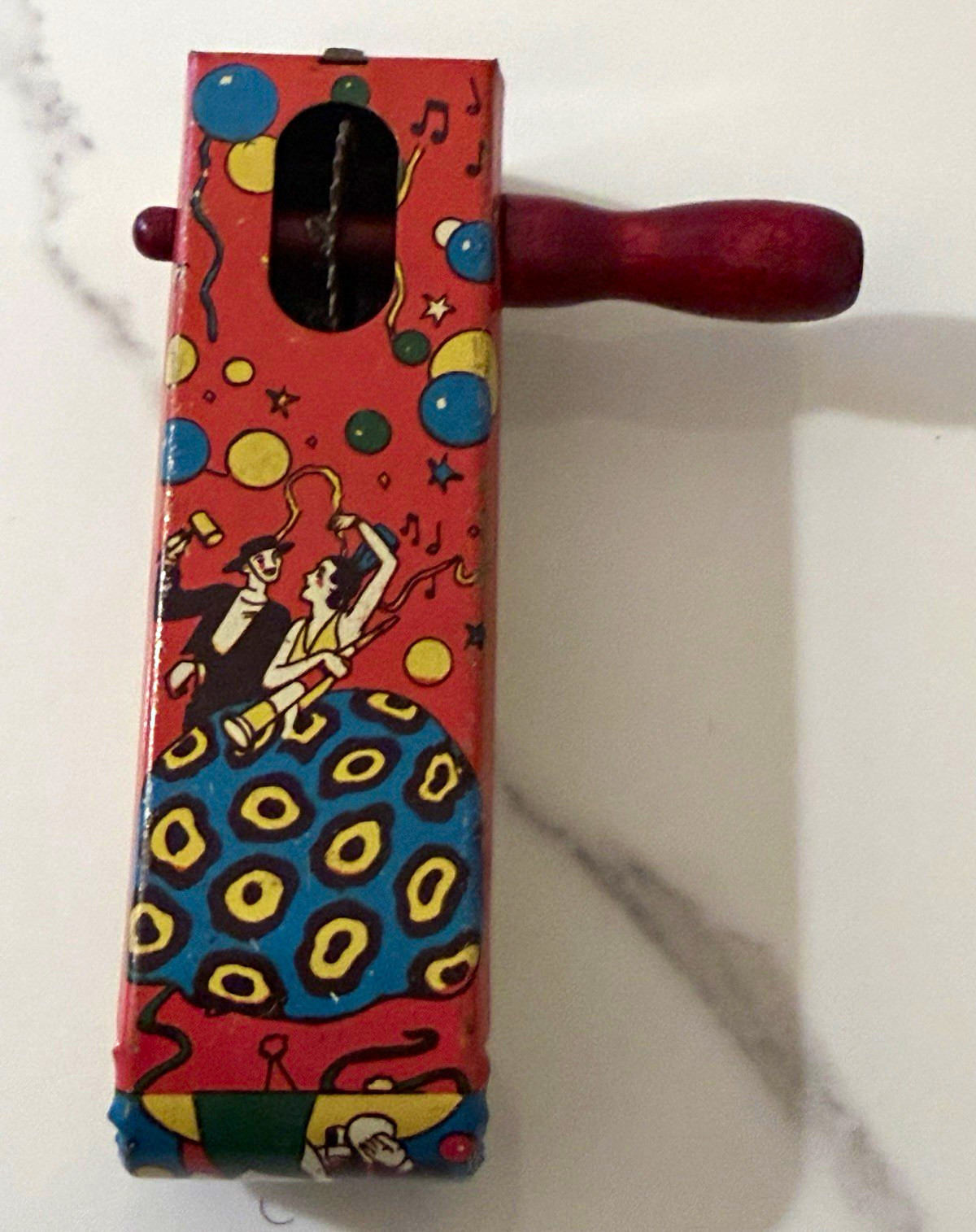 VTG U.S. Metal Toy Tin Litho Ratchet Noisemaker WORKING Wood Handle circa 40-50s VTG U.S. Metal Toy Tin Litho Ratchet Noisemaker WORKING Wood Handle circa 40-50s