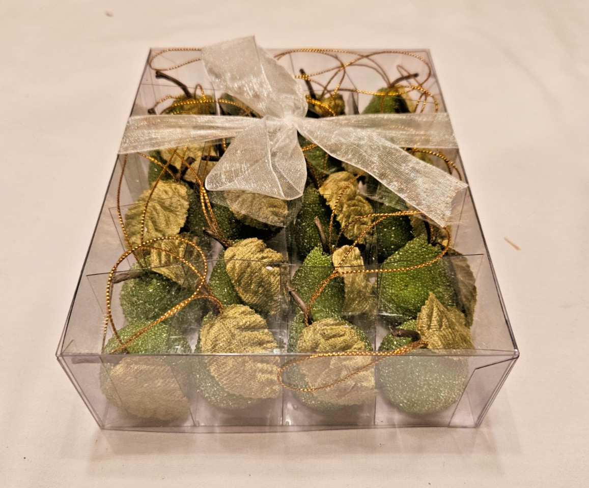NOS 20 Small Decorative Green Pears / Fruit Hanging Christmas Ornaments - 1.5\