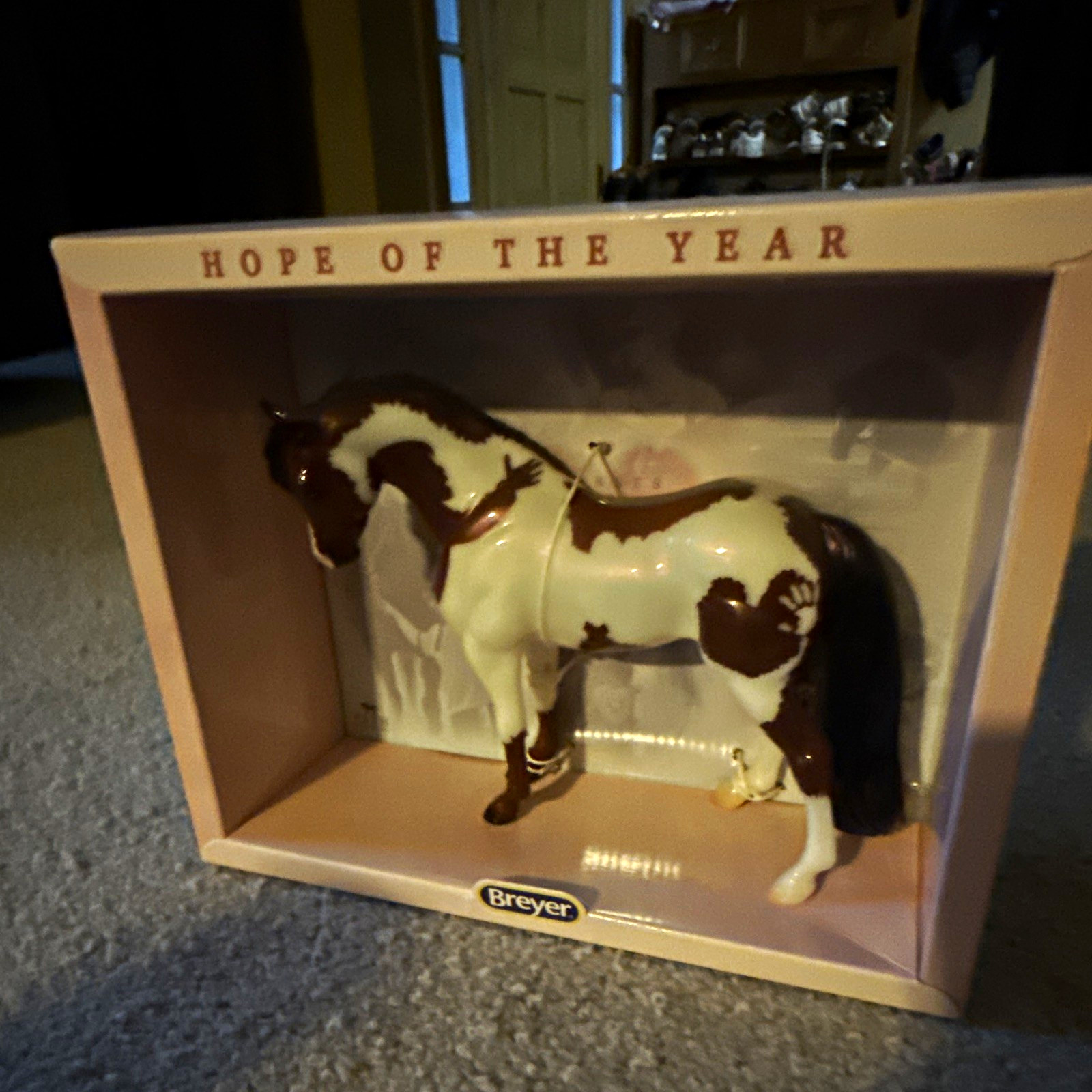 Breyer Hope of the Year Horse Figurine Model, Plastic, In Box Breyer Hope of the Year Horse Figurine Model, Plastic, In Box
