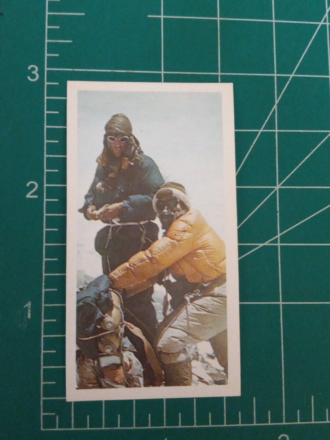 1982 SIR EDMUND HILLARY CARD MT EVEREST BROOKE BOND TEA CO ENGLAND