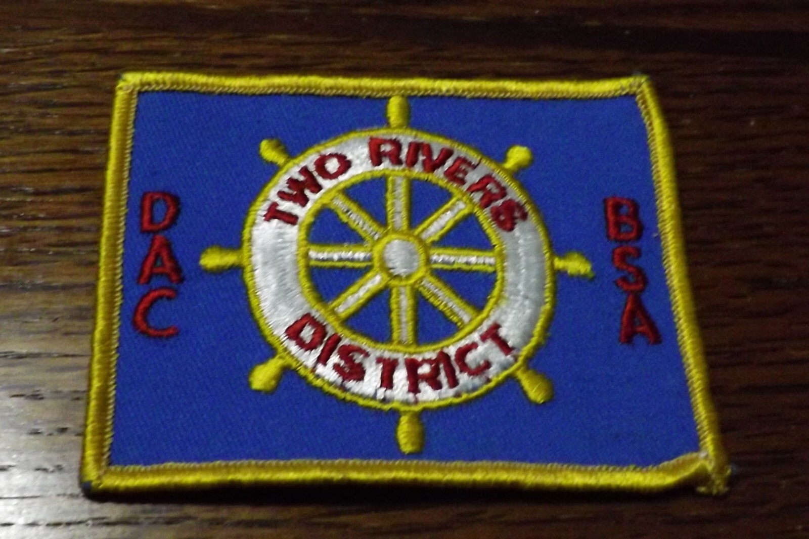 BOY SCOUT PATCH DAC TWO RIVERS DISTRICT