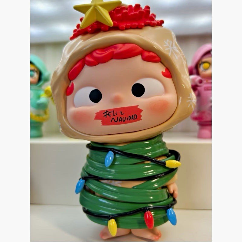 OZAI Disguising A Christmas Tree 2023 Limited Figure OZAI Disguising A Christmas Tree 2023 Limited Figure