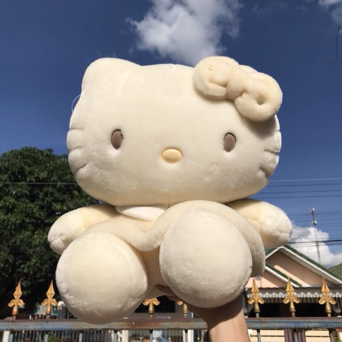 Vintage Y2K Rare Hello Kitty Jumbo 17” Plush Cream Dress Nakajima 2004