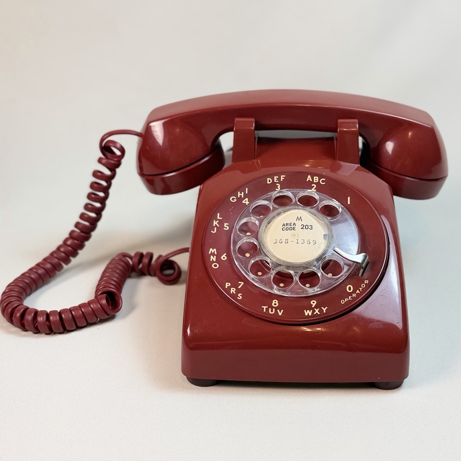 Vintage Western Electric Red Rotary Phone 500DM Desk Telephone Bell System Vintage Western Electric Red Rotary Phone 500DM Desk Telephone Bell System
