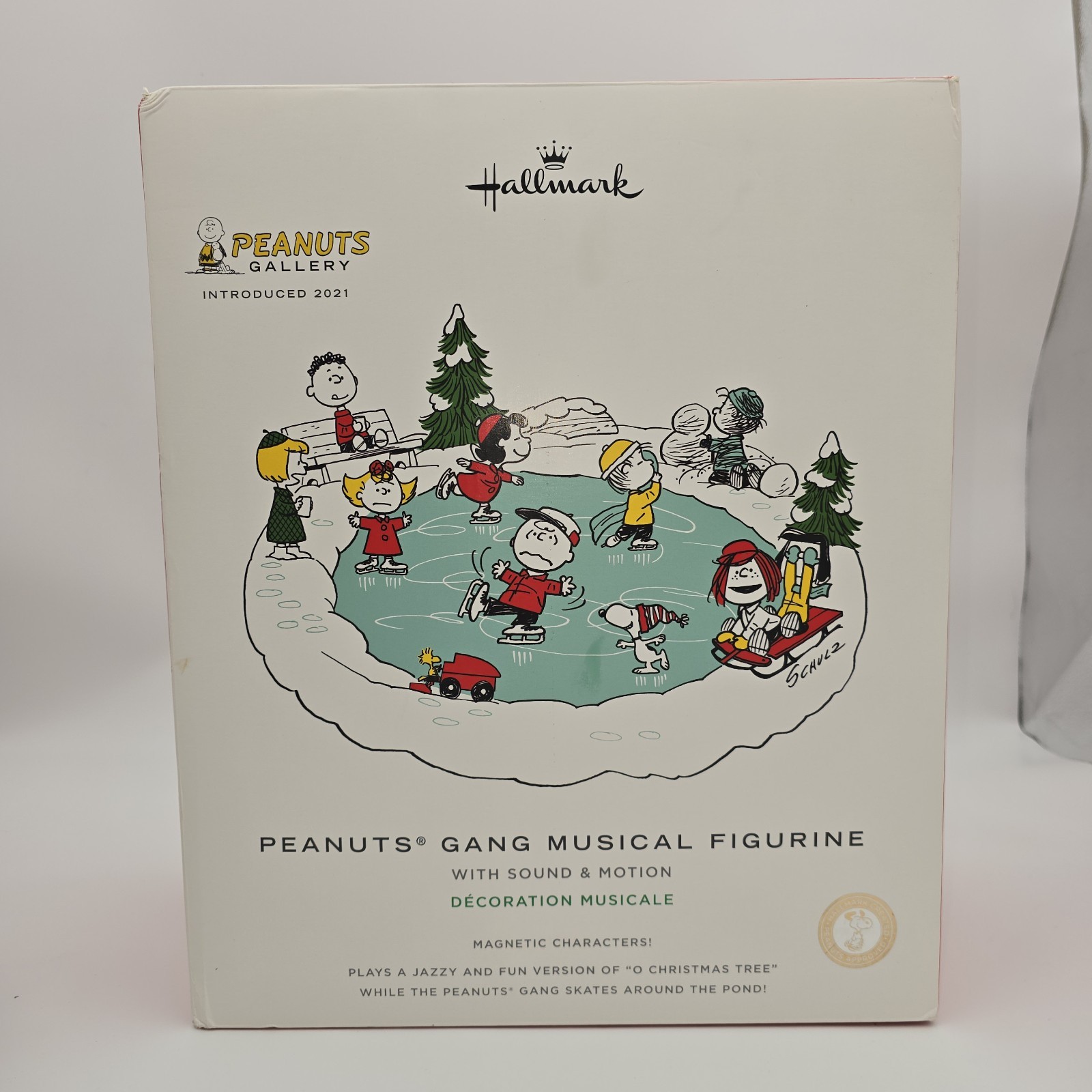 Hallmark Peanuts Gang Musical Figurine Ice Skating Tabletop Works In Box 2021 Hallmark Peanuts Gang Musical Figurine Ice Skating Tabletop Works In Box 2021