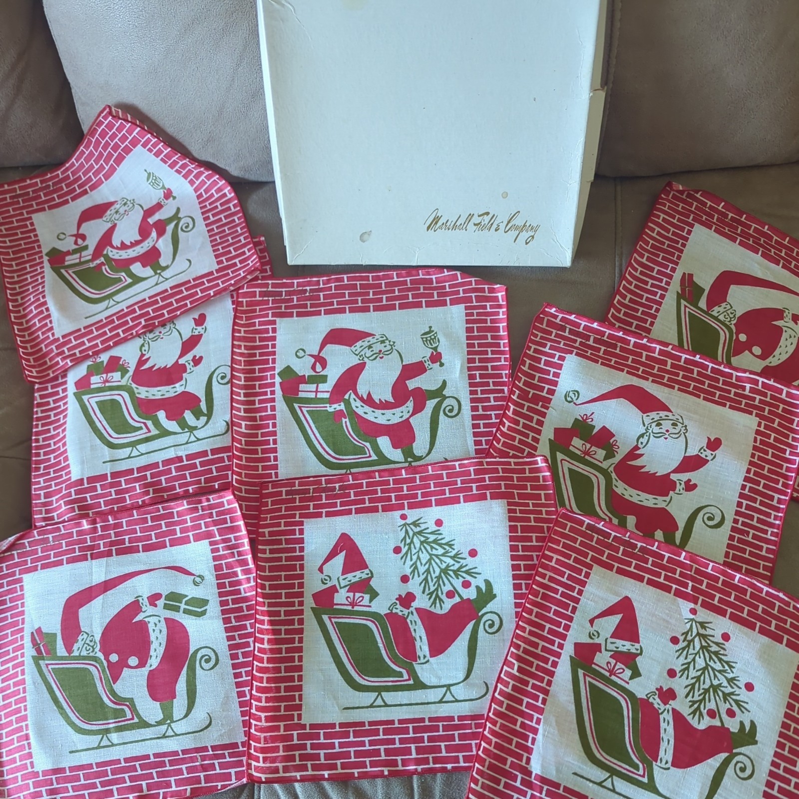Vtg 8 Piece Christmas Santa Claus Tammis Keefe Square Cloth Napkins EUC