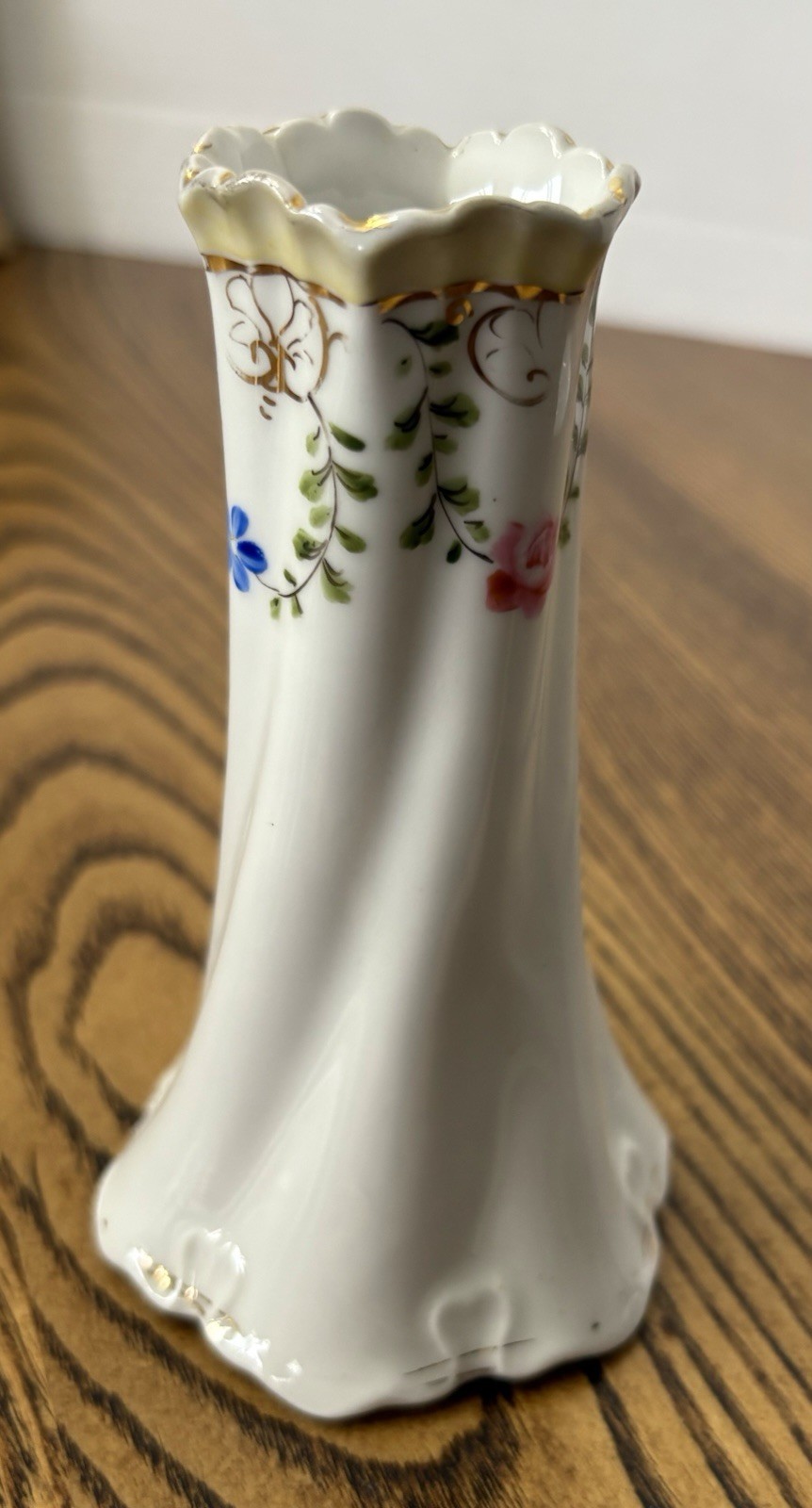 Antique Nippon Hatpin Holder… Hand-painted 1891-1921… Old Mark… Open Top..NICE Antique Nippon Hatpin Holder… Hand-painted 1891-1921… Old Mark… Open Top..NICE