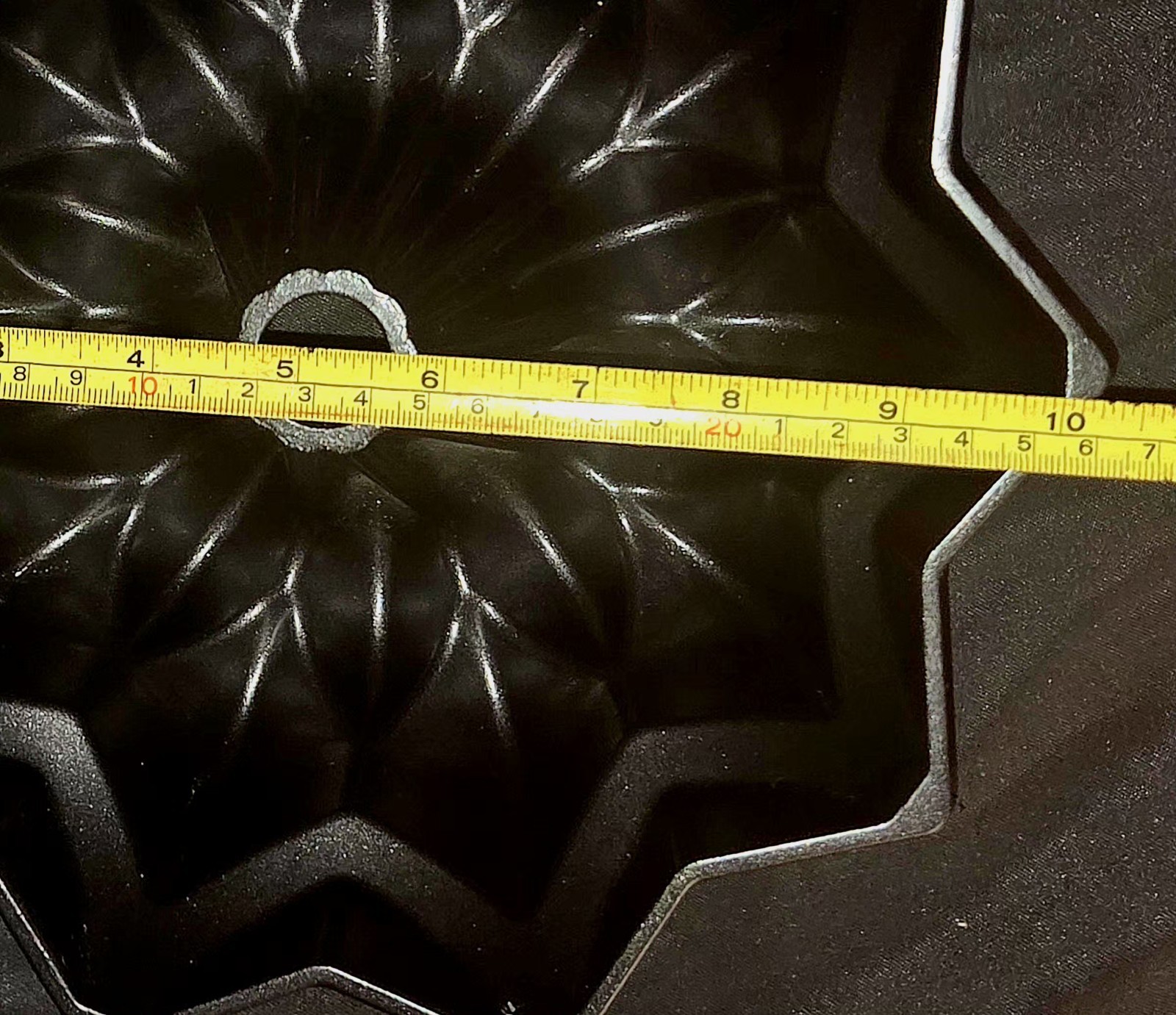Vintage Nordic Ware Star Bundt Cake Pan Heavy-Cast Aluminum Bakeware U.S.A Vintage Nordic Ware Star Bundt Cake Pan Heavy-Cast Aluminum Bakeware U.S.A