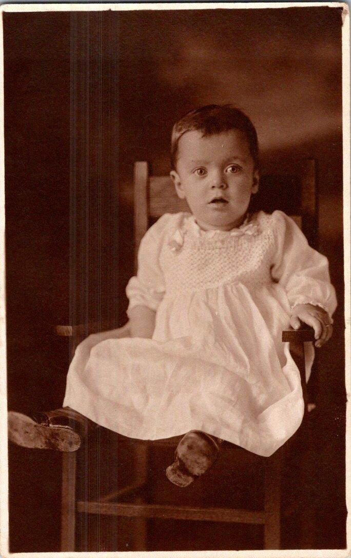 1907-10\'s RPPC RUTH BERNARD AGE 1 BAILEY STUDIOS NY & PHILA REAL PHOTO POSTCARD