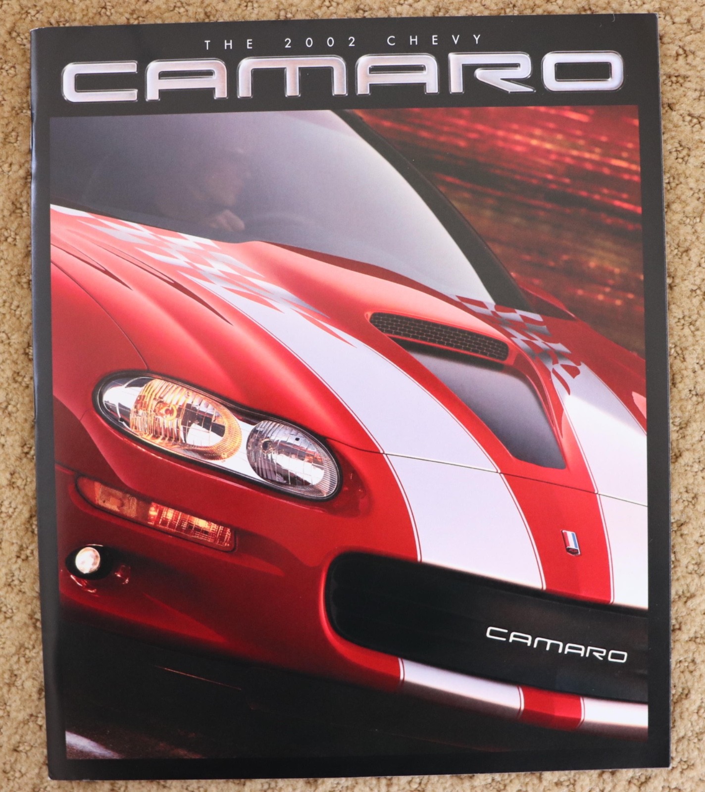 ORIGINAL 2002 CHEVROLET CAMARO DEALER SALES BROCHURE ORIGINAL 2002 CHEVROLET CAMARO DEALER SALES BROCHURE