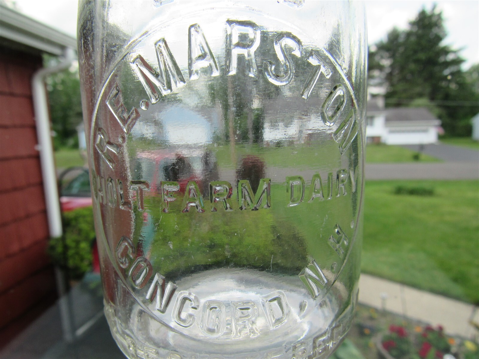 TREP Milk Bottle R E Marston Holt Farm Dairy Concord NH MERRIMACK COUNTY 1930 