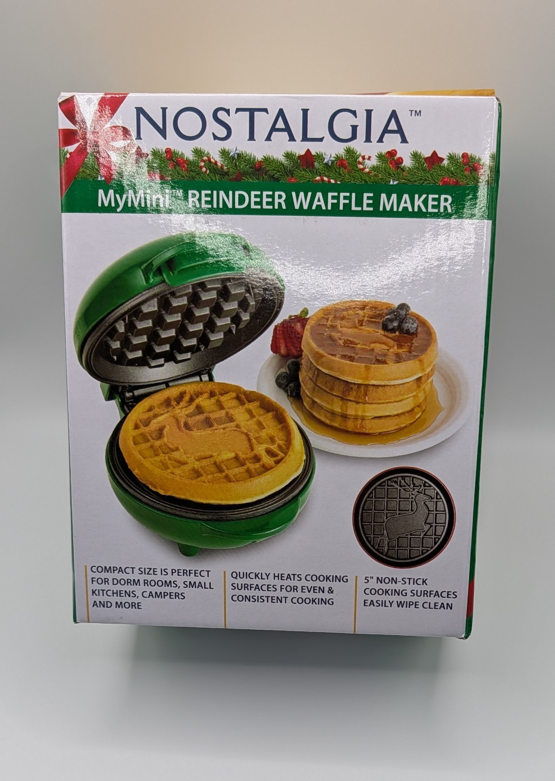Nostalgia Mini Waffle Maker \'Reindeer\' 5\