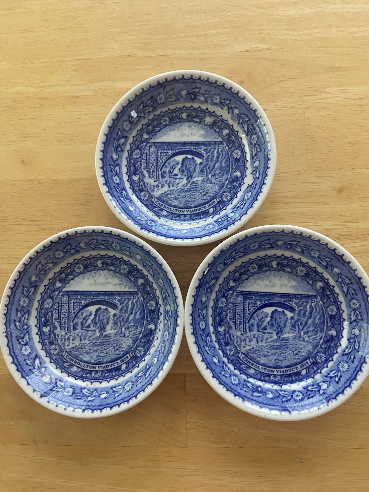 B&O BALTIMORE & OHIO DESIGN PATENTED 5 1/4” SET Of 3 BERRY BOWLS B&O BALTIMORE & OHIO DESIGN PATENTED 5 1/4” SET Of 3 BERRY BOWLS